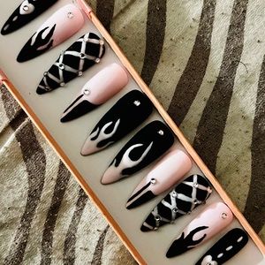 Abstract Black and Pink Matte Press On Nails